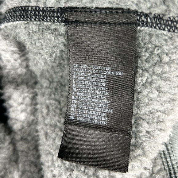 The North Face Gordon Lyons 1/4 Zip Gray Aztec Pullover Men’s Size Small Outdoor - Picture 7 of 10